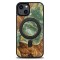 Husă BeWood iPhone 15 — Lemn Natural și Rășină, 4 Elemente Apă, Verde